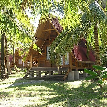 קודאט North Borneo Biostation Resort מראה חיצוני תמונה