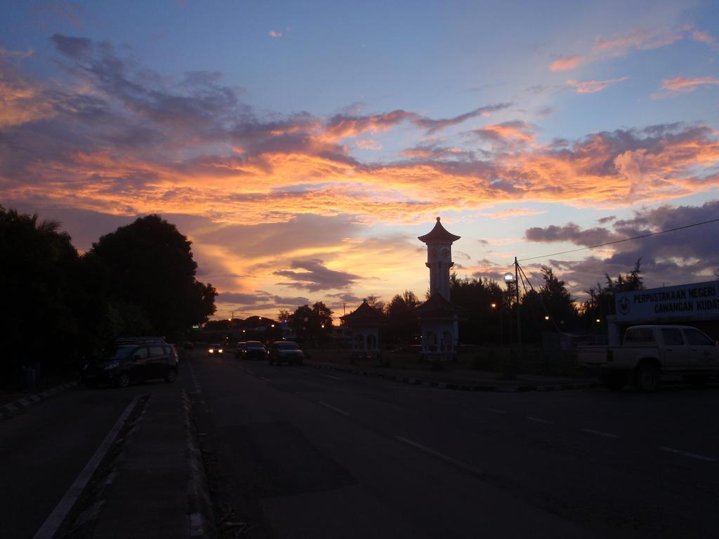 קודאט North Borneo Biostation Resort מראה חיצוני תמונה