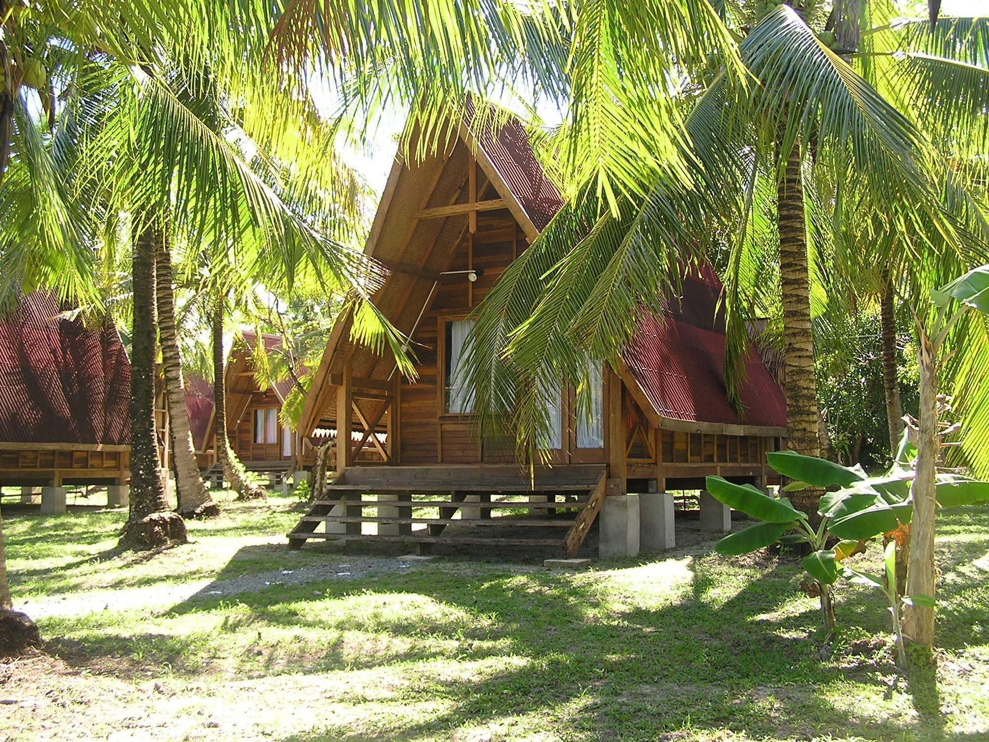 קודאט North Borneo Biostation Resort מראה חיצוני תמונה