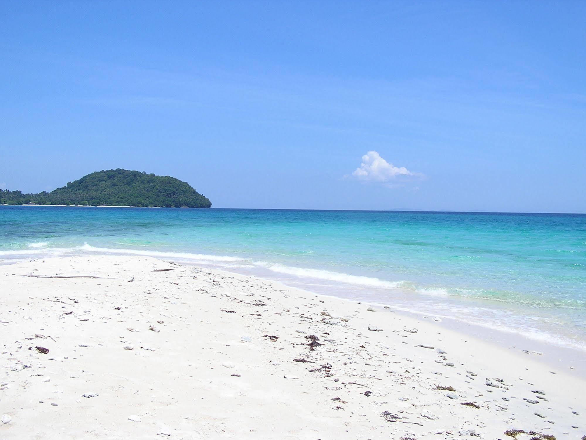 קודאט North Borneo Biostation Resort מראה חיצוני תמונה