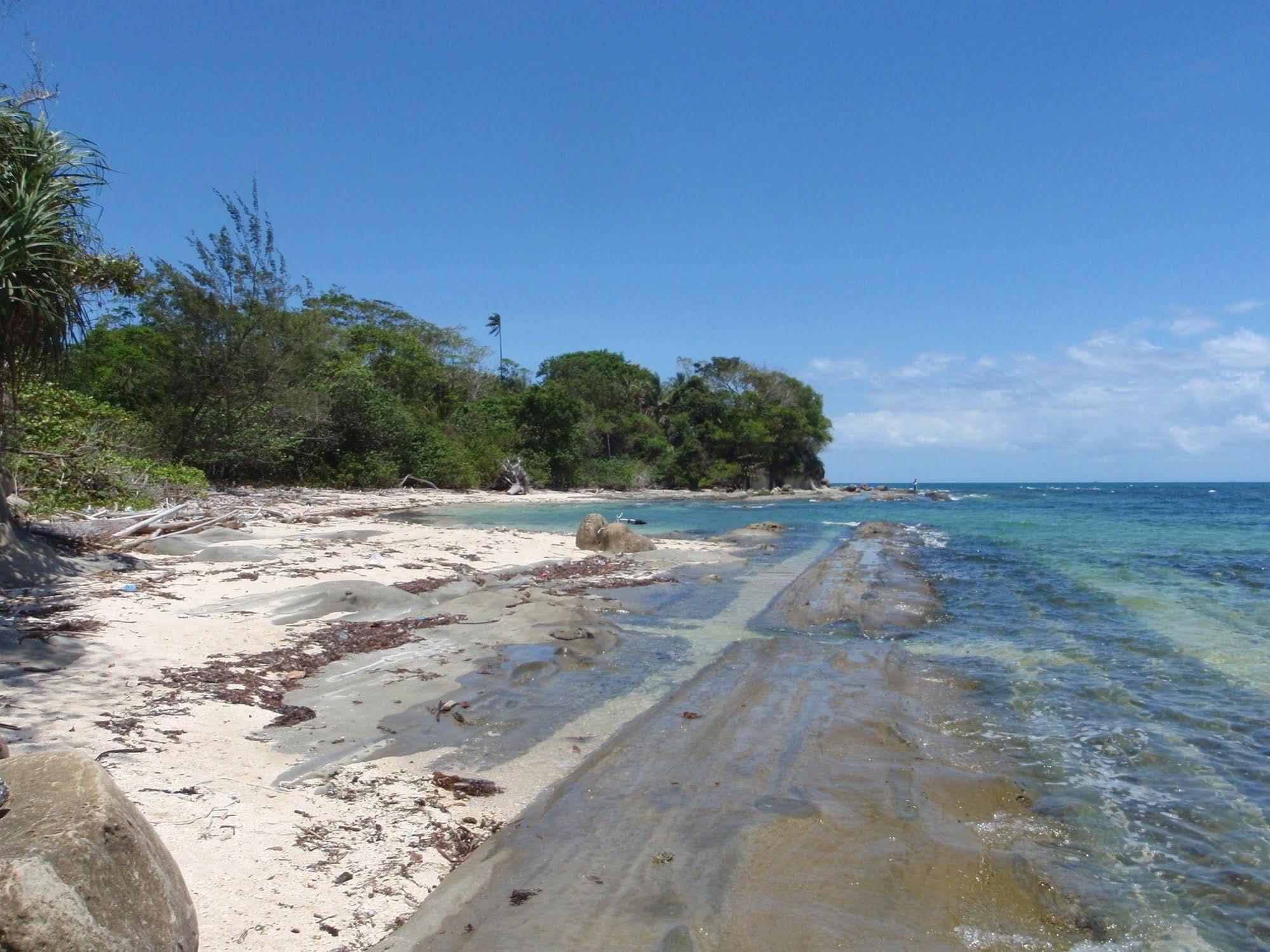 קודאט North Borneo Biostation Resort מראה חיצוני תמונה