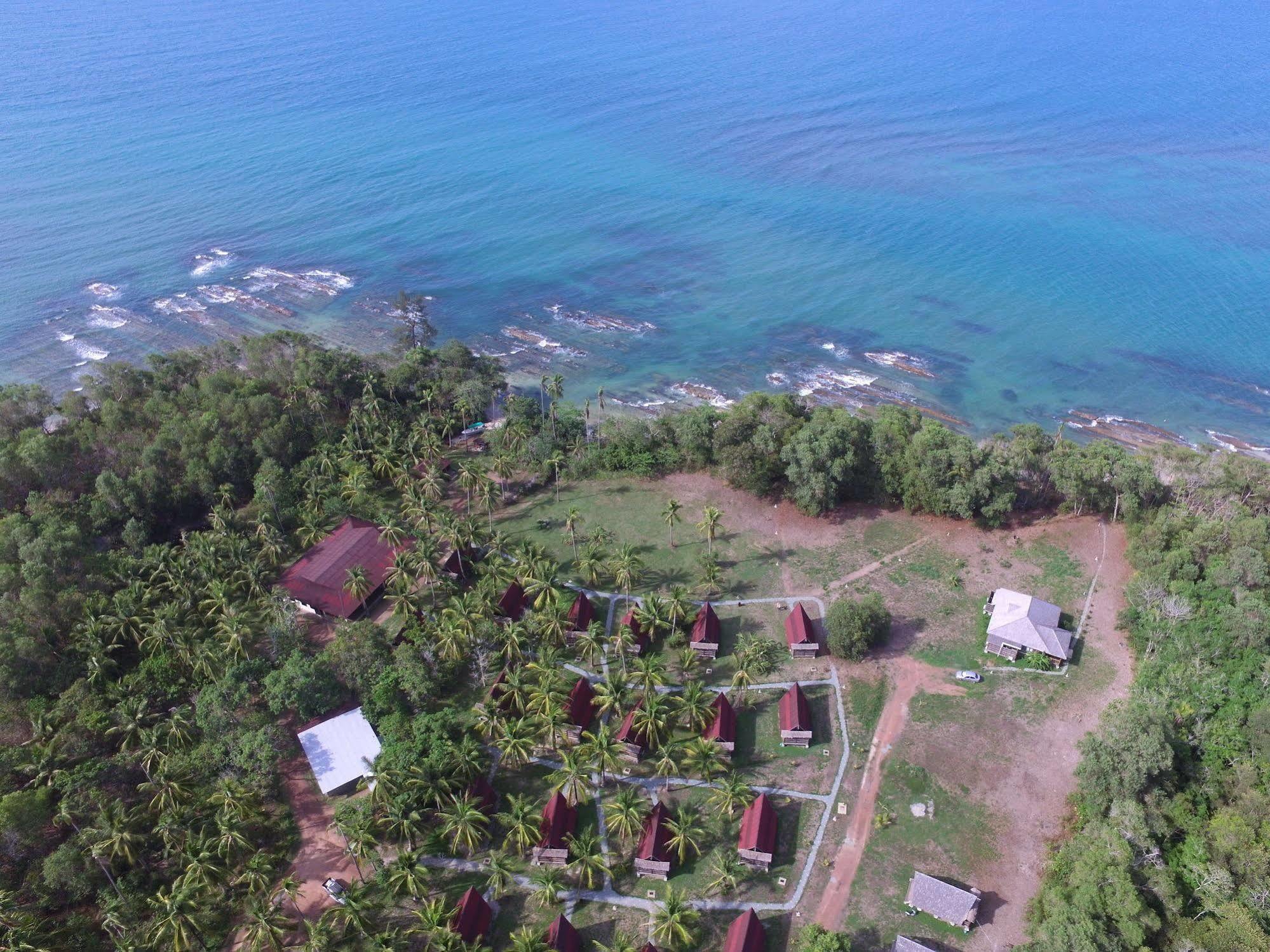 קודאט North Borneo Biostation Resort מראה חיצוני תמונה